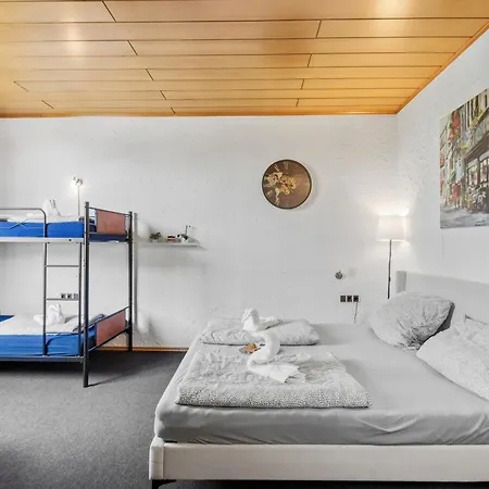 Family And Friends Hotel 5*