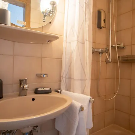 Family And Friends Hotel Hassloch (Rhineland-Palatinate)
