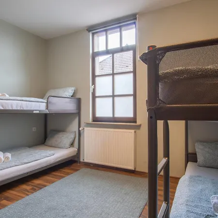 Hotel Family And Friends