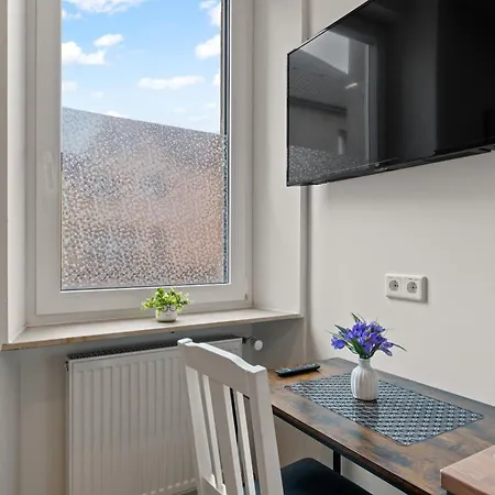 Hotel Family And Friends