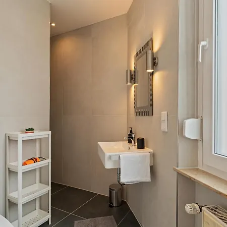 Family And Friends Hotel 5*