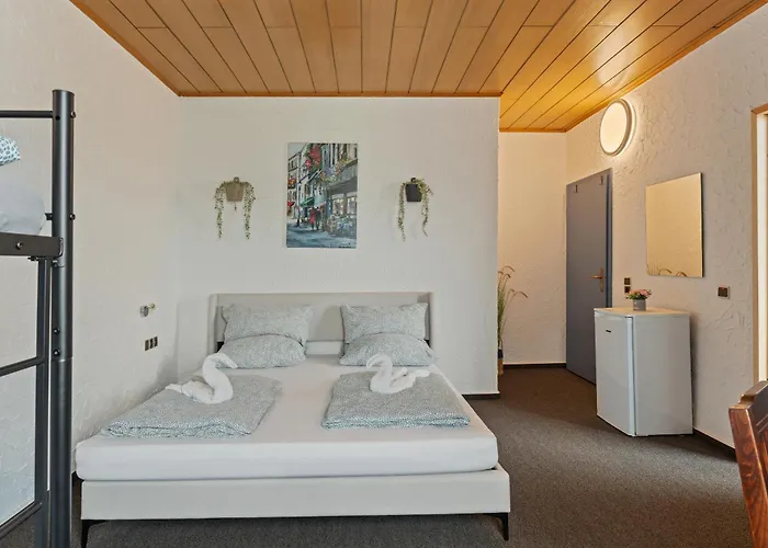 Family And Friends 5* Haßloch